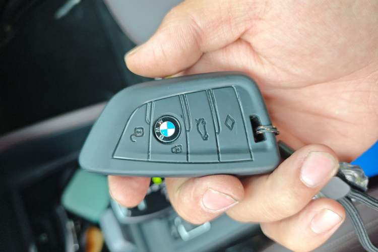 Used BMW X1 2022 sDrive25Li Leading Model Vehicle Key