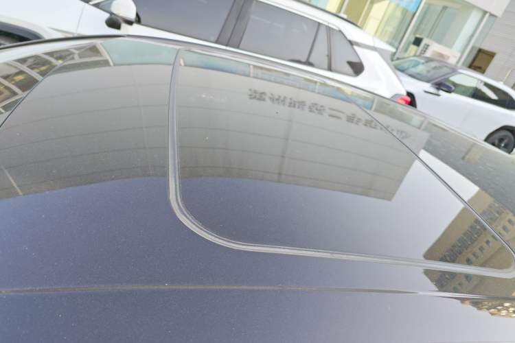 Used Toyota Avalon 2019 2.0L Ambition Edition China VI Roof