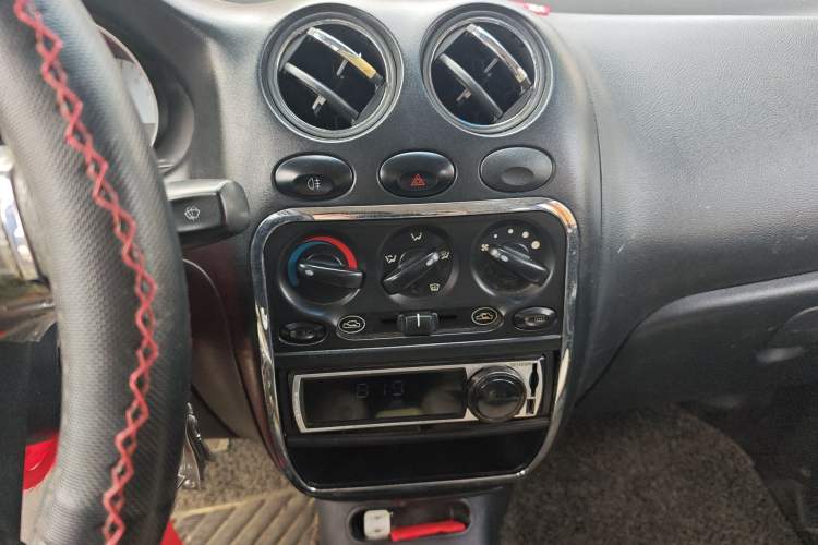 Used Baojun Lechi 2012 1.2L Manual Sport Edition Dynamic Model