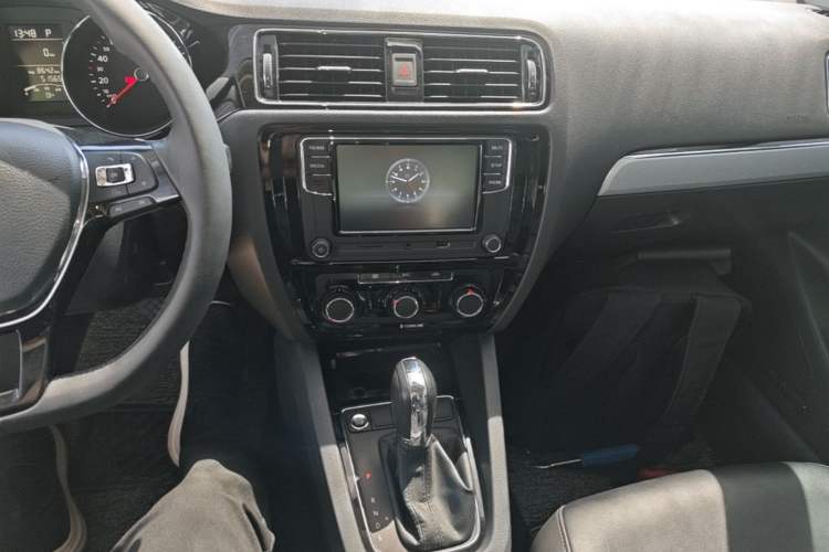 Used Volkswagen Sagitar 2017 1.6L Automatic Comfort Model