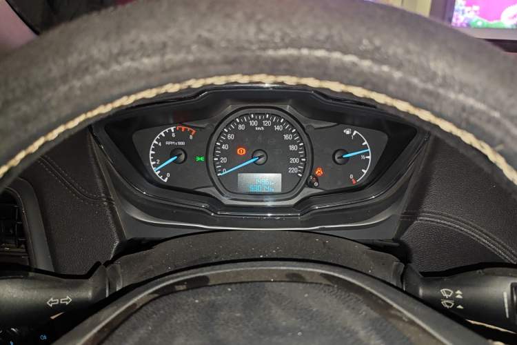 Used Ford Escort 2015 1.5L Manual Fashion Edition Instrument Cluster
