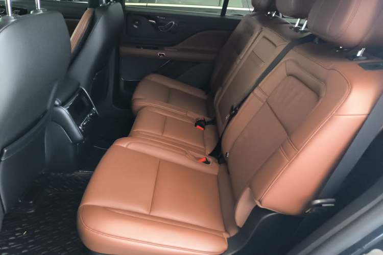 Used Lincoln Aviator 2023 3.0T V6 All-Wheel Drive Zunya Cruise Version 7 Seats
