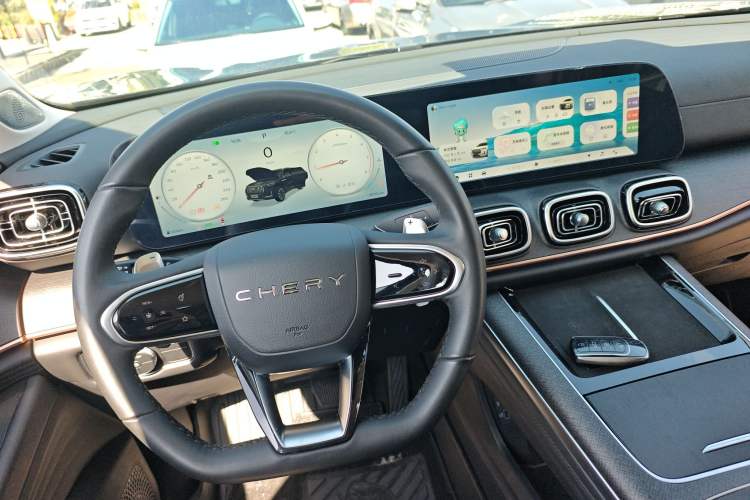 Used Chery Tiggo 9 2023 2.0T Dual-Clutch Two-Wheel Drive Luxury Edition 7 Seats