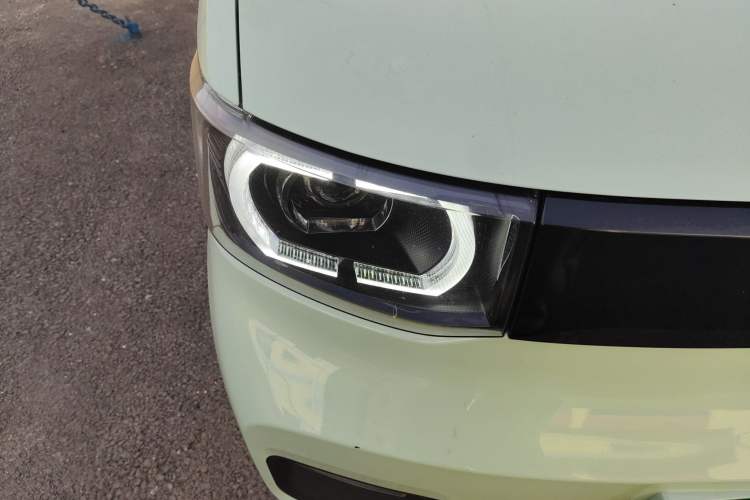 Used Wuling Hongguang MINIEV 2021 Macaron Fashion Model Lithium Iron Phosphate