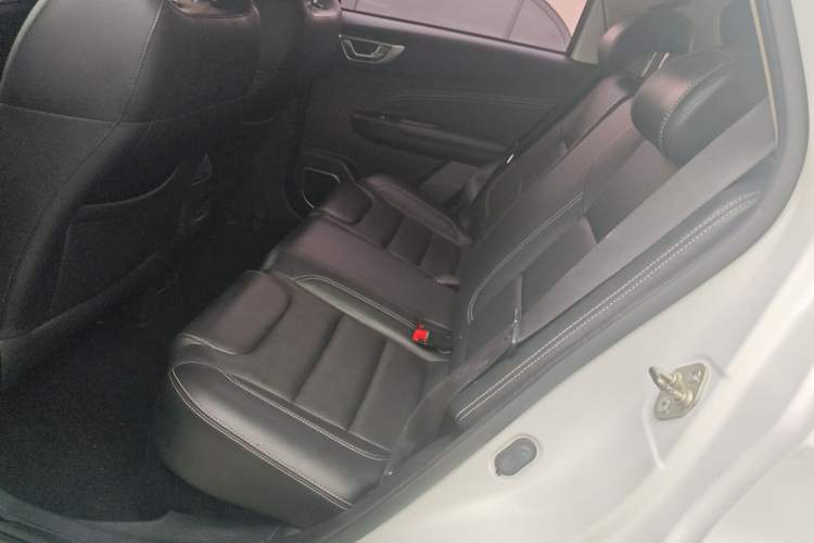 Used Geely Auto Vision X3 2017 1.5L Manual Elite Model
