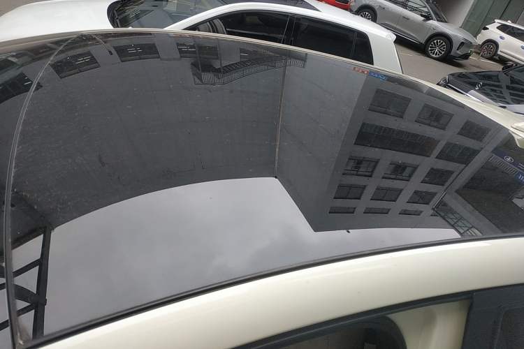 Used BYD Dolphin 2023 420 km Fashion Edition
