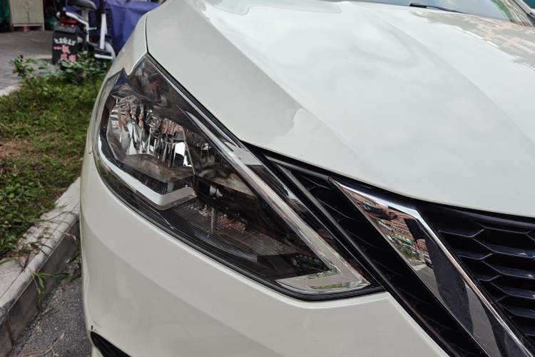 Used Nissan Sylphy 2021 Classic 1.6XL CVT Luxury Edition Right Front Headlight