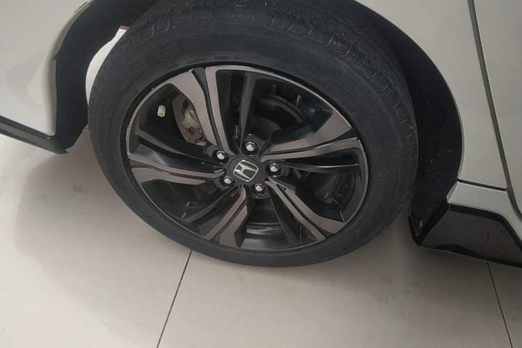 Used Honda Civic 2021 HATCHBACK 220TURBO CVT Trendy Cool Edition