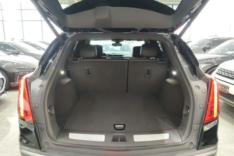 Used Cadillac XT5 2023 2.0T Two-Wheel-Drive Fashion Edition Trunk