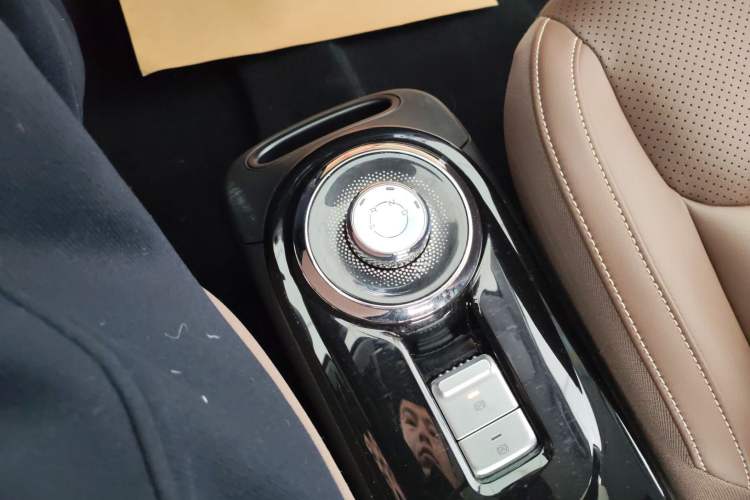 Used Wuling Bingo 2023 333 km Lingxi Connected+ Version