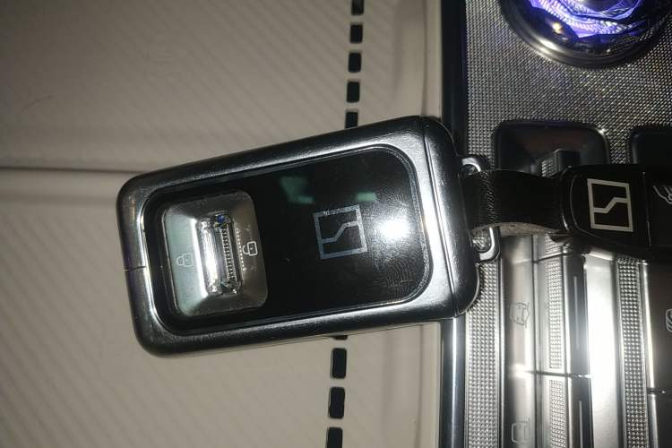 Used Zeekr 9X 2025 Ultra Edition 70kWh Vehicle Key