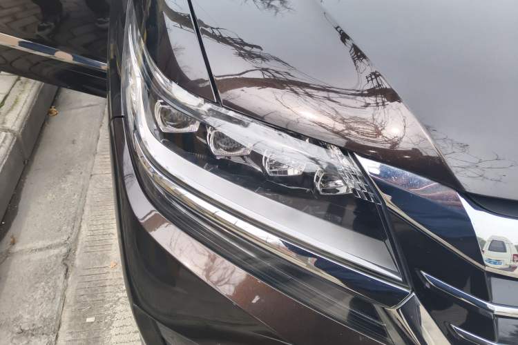 Used Honda Elysion 2016 2.4L Supreme Edition