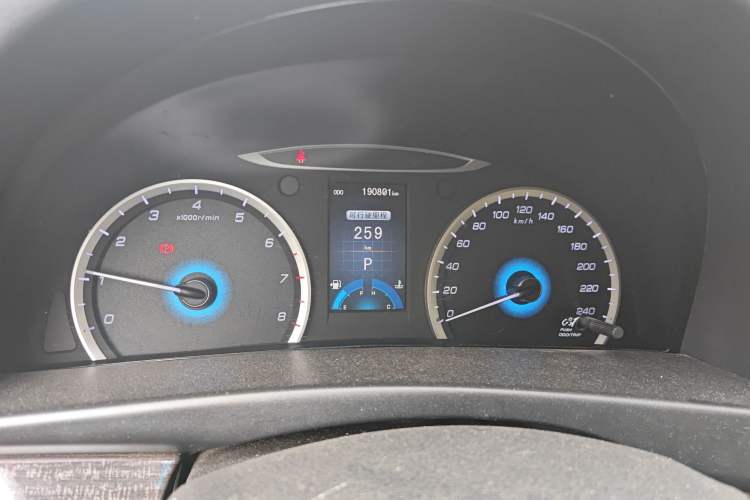 Used CHANGAN Raeton 2014 1.8T Automatic Elite Anniversary Edition China V Standard Instrument Cluster