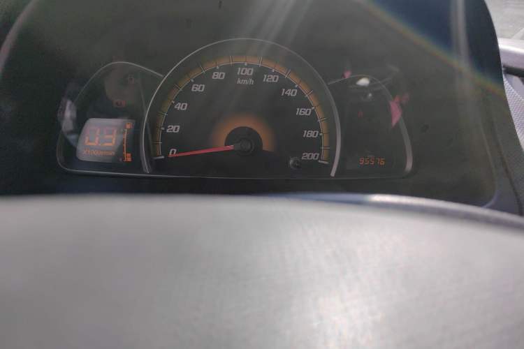 Used Chevrolet Sail 2013 Sedan 1.2L Manual Fashionable Happiness Edition Odometer Close Up