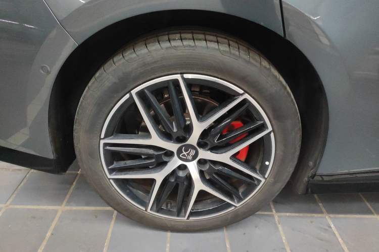 Used BYD Han L 2025 DM-p Four-Wheel-Drive LiDAR Flagship Model
