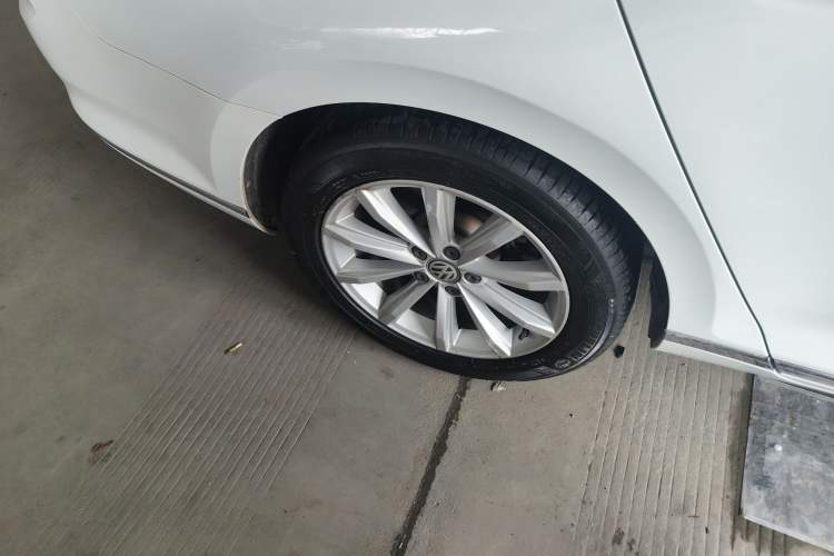 Used Volkswagen Magotan 2017 280TSI DSG Leading Edition Exterior 5