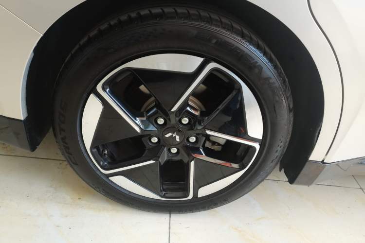 Used Wuling Xingguang 2024 Co-Creation Edition 510 Advanced Model