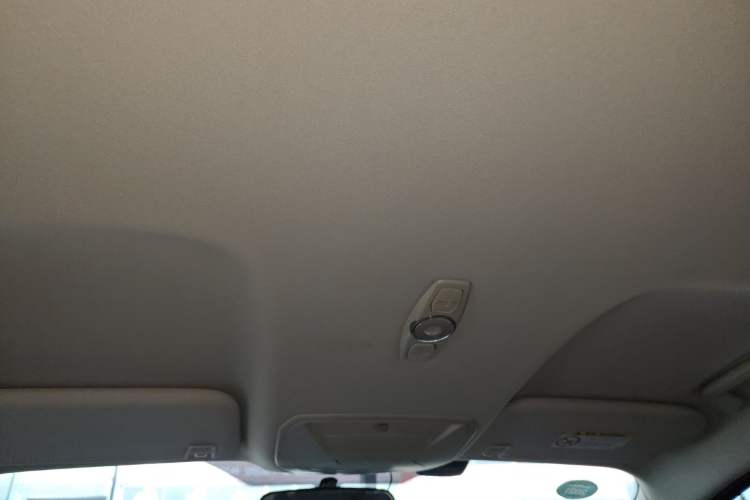 Used Ford Kuga 2017 EcoBoost 180 Two-Wheel-Drive Elite Trim
