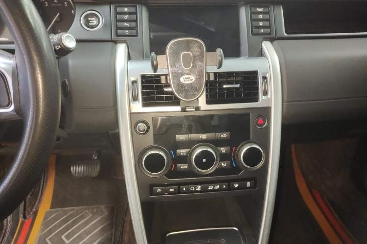 Used Land Rover Discovery Sport 2017 2.0T SE