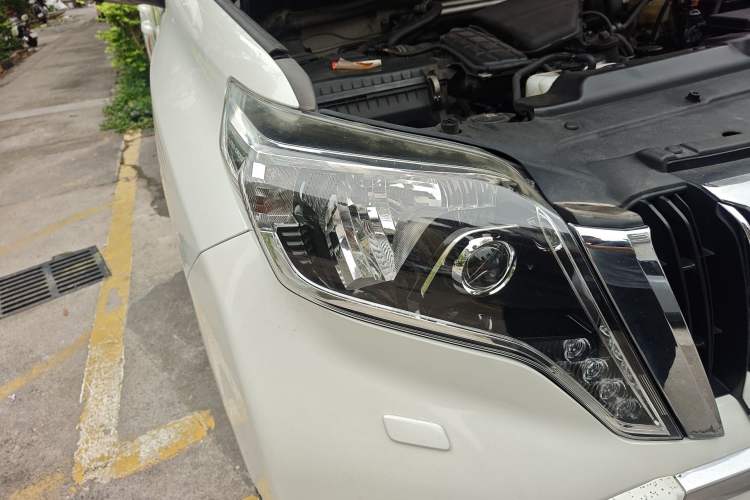 Used Toyota Prado 2015 2.7L TXL Middle East Version
