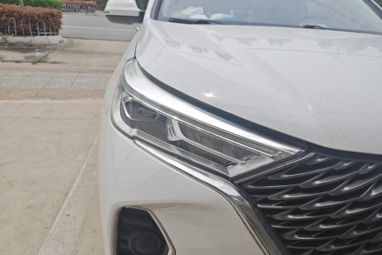 Used Haval M6 2021 PLUS 1.5T Manual Elite Smart Connectivity Model Right Front Headlight