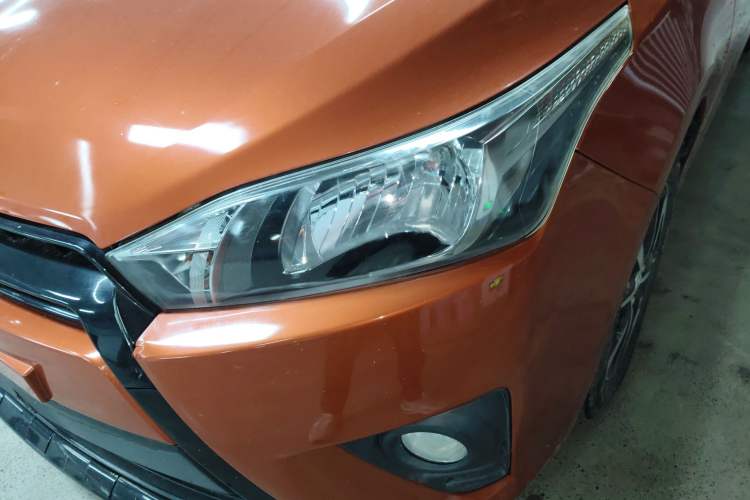 Used Toyota YARiS L Zhi Xuan 2015 1.5G Automatic Orange Limited Edition Left Front Headlight