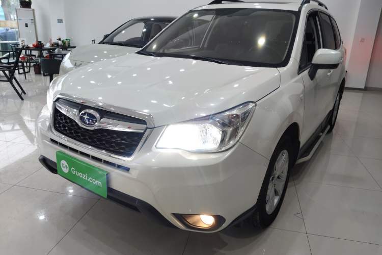 Used Subaru Forester 2014 2.0i Automatic Luxury Edition

