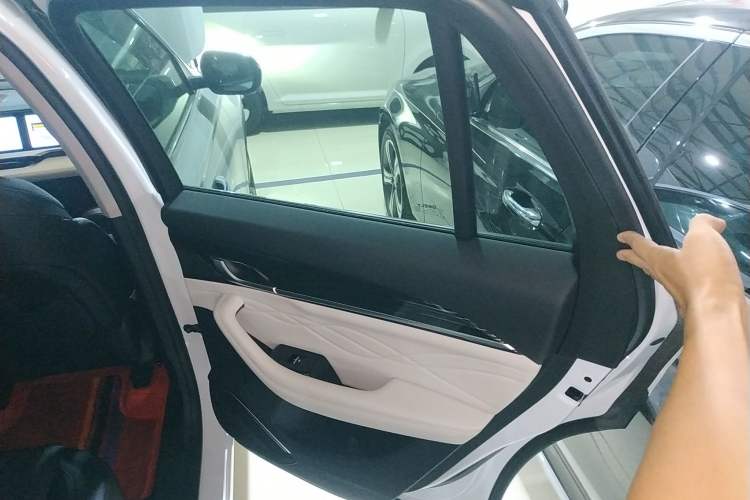 Used Geely Auto Monjaro L 2023 2.0TD High-Power Automatic Two-Wheel Drive Flagship Version
