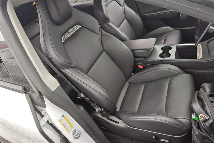 Used Tesla Model Y 2022 Rear-Wheel-Drive Version