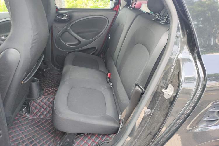 Used smart forfour 2016 1.0L 52 kW Passion Edition