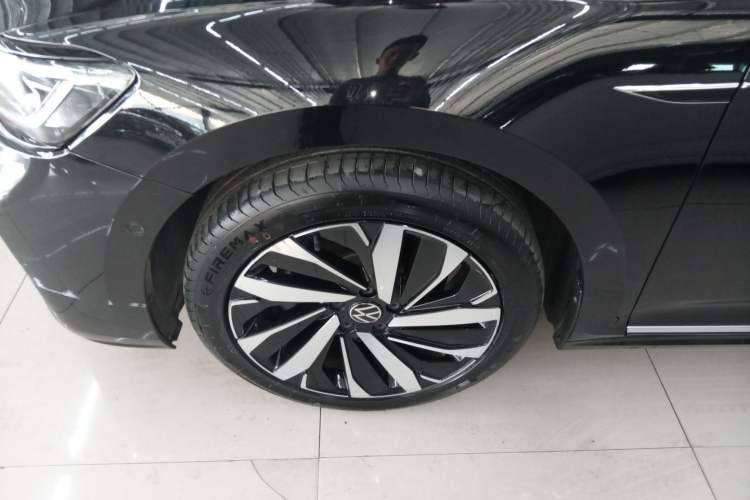 Used Volkswagen Passat 2022 330TSI Starry Luxury Edition – Exclusive Special Edition
