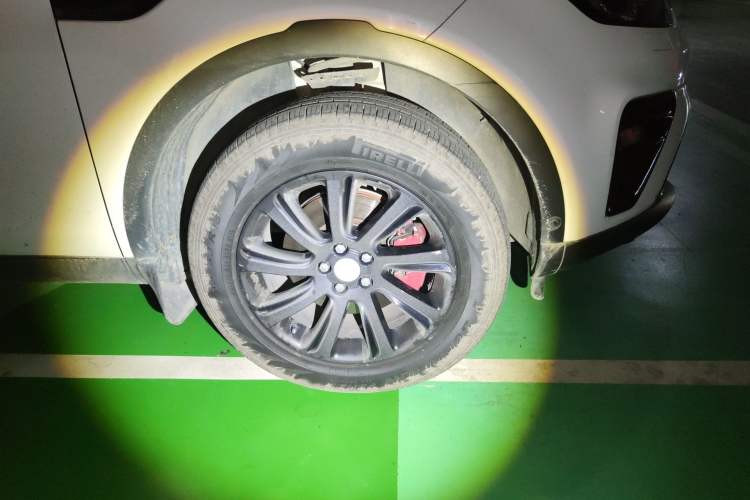 Used Land Rover Discovery Sport 2018 240 PS SE Version