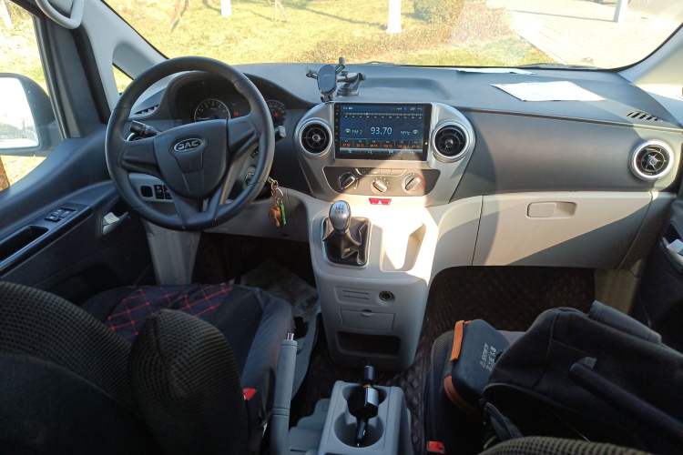 Used JAC Refine M3 2023 PLUS 1.5T 5/7-seat Classic Edition
