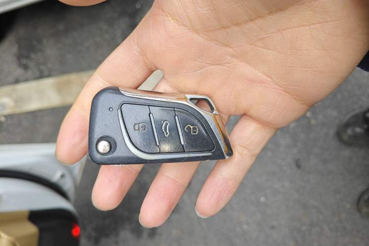 Used Hyundai Sonata 2015 Classic 2.0L Automatic Leading Edition