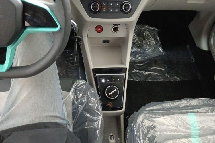 Used JMEV Xiao Qilin 2026 Model PLUS+ Comfort Version