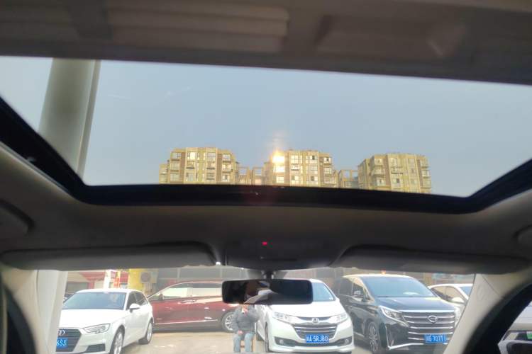 Used Mercedes-Benz C-Class 2020 Restyled C 200 L Fashion Edition Sport Version