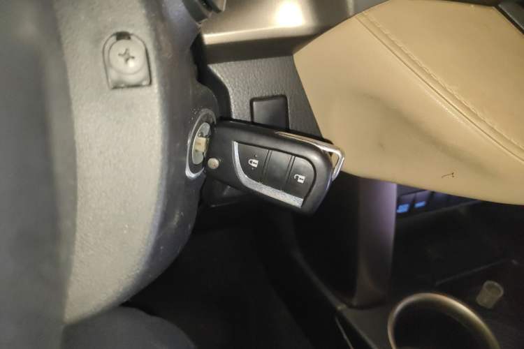 Used Toyota RAV4 2013 2.0L CVT Two-Wheel Drive Urban Edition
