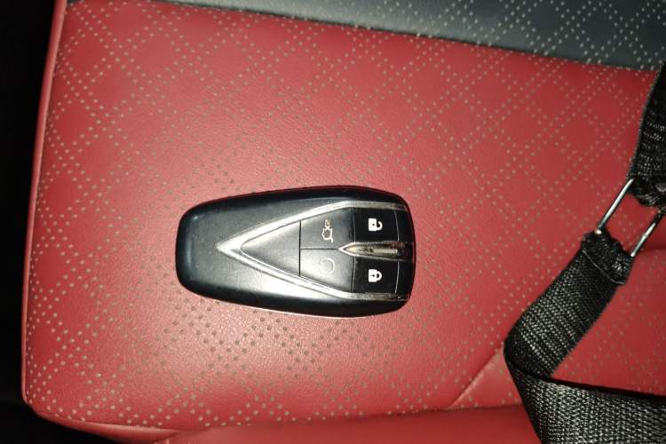 Used CHANGAN Eado 2021 PLUS Blue Whale NE 1.4T GDI DCT Flagship Model Vehicle Key