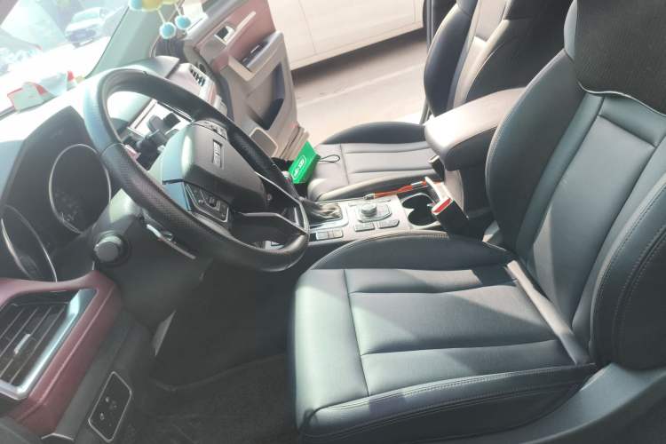 Used Haval H6 Coupe 2018 Red-Label 1.5T Automatic Two-Wheel Drive Ultra-Luxury Model Left Front Seat