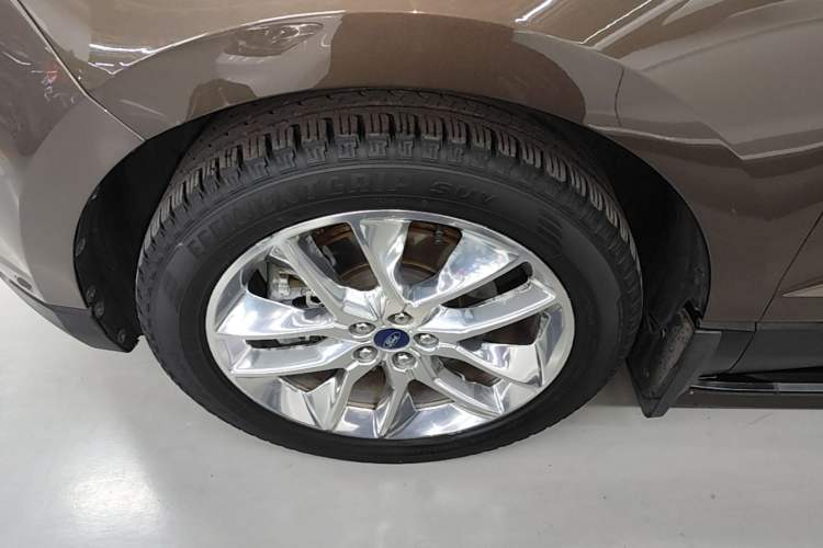 Used Ford Edge 2016 EcoBoost 245 Four-Wheel Drive Titanium 7-Seater
