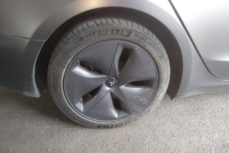 Used Tesla Model 3 2020 Revised Version Standard Range Rear-Wheel Drive – Upgraded Edition