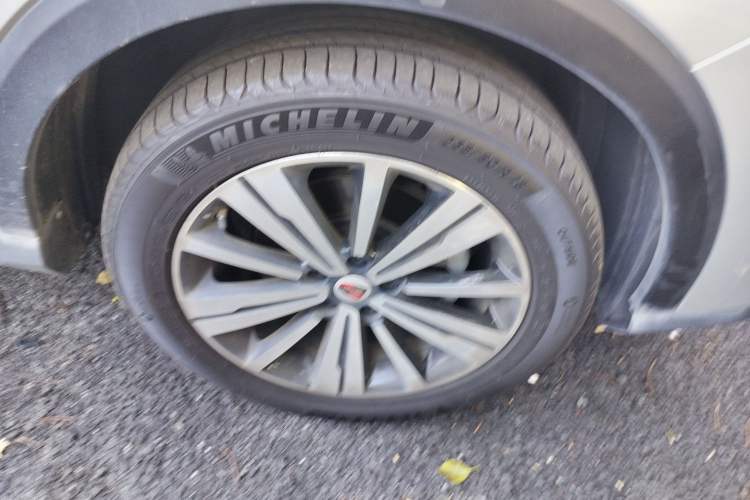 Used Roewe RX5 New Energy 2017 eRX5 50T Hybrid Connected Prestige Flagship Edition
