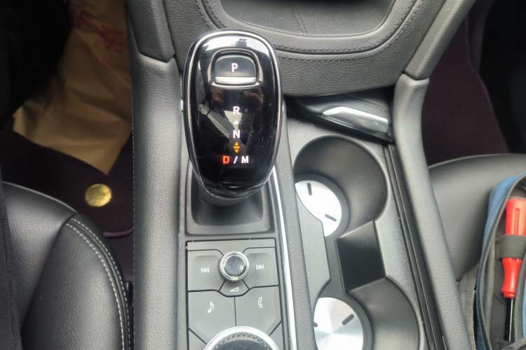 Used Cadillac XT6 2022 2.0T Six-Seater Four-Wheel-Drive Luxury Version