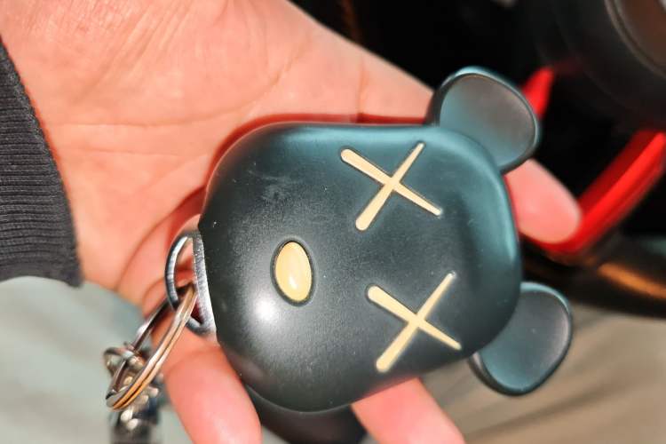 Used Mazda 3 Axela 2019 Cloud-Controlled Version Sedan 2.0L Automatic Luxury Trim China VI Standard Vehicle Key