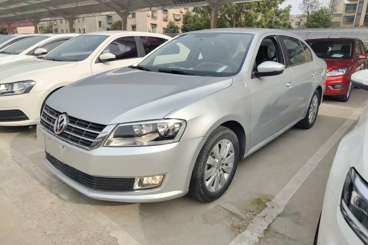 Used Volkswagen Lavida 2013 Restyled Classic 1.6L Automatic Comfort Edition