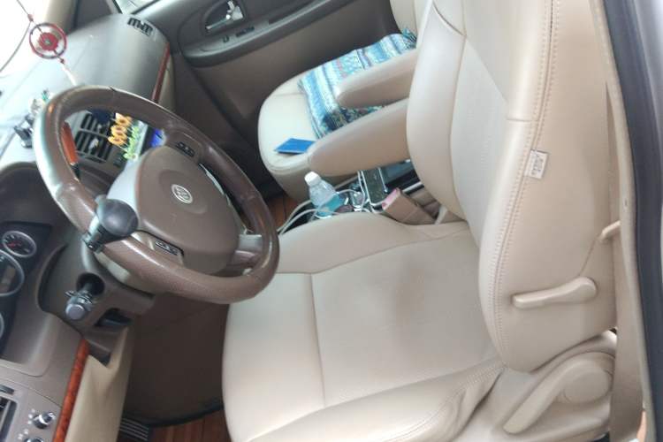 Used Buick GL8 2011 2.4L CT Comfort Edition
