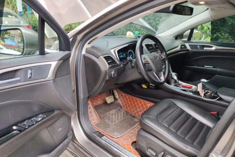 Used Ford Mondeo 2013 2.0L GTDi 200 Fashion Edition