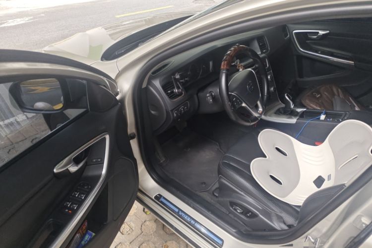 Used Volvo S60 2017 S60L T3 Smart Upgrade Edition