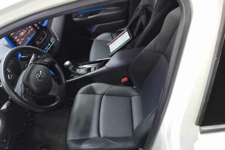 Used Toyota C-HR 2020 2.0L Leading Edition