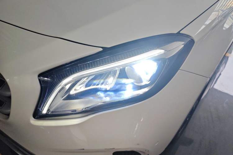 Used Mercedes-Benz GLA 2018 GLA 200 Fashion Model
